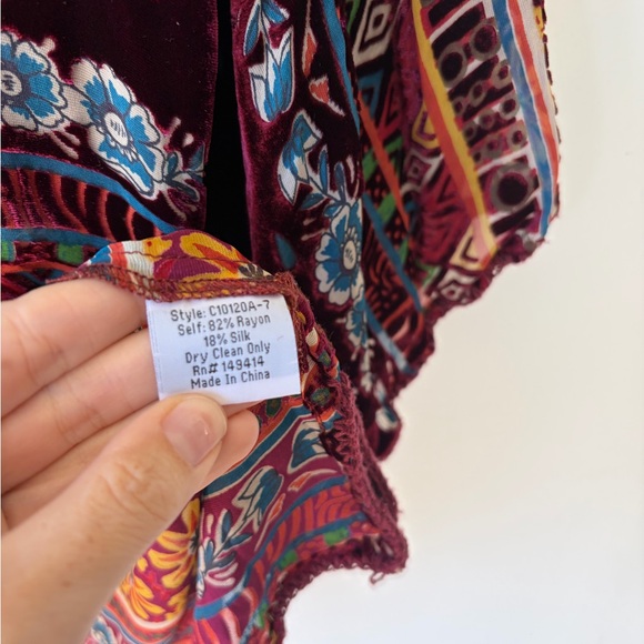 JOHNNY WAS Burnout Velvet Silk Tunic Top Size Medium - Picture 5 of 10